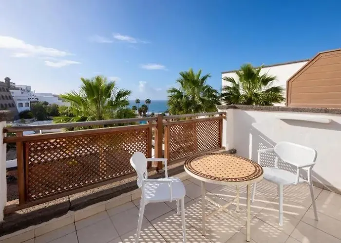 Курортний комплекс Gran Castillo Tagoro Family & Fun Плайя-Бланка