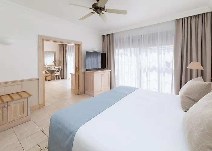 Gran Castillo Tagoro Family & Fun Курортний комплекс 5*