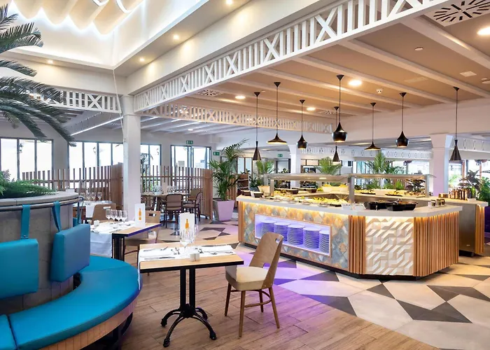 Курортний комплекс Gran Castillo Tagoro Family & Fun Плайя-Бланка