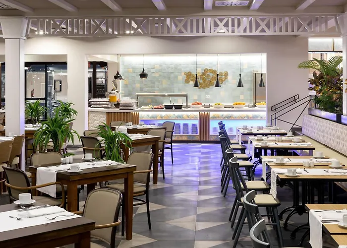 Gran Castillo Tagoro Family & Fun Курортний комплекс 5*