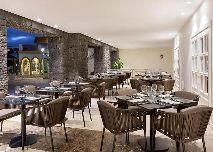 Gran Castillo Tagoro Family & Fun Плайя-Бланка