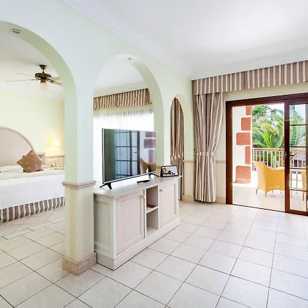 Gran Castillo Tagoro Family & Fun Feriested 5*
