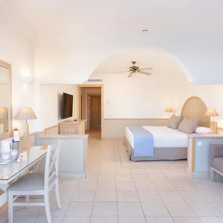 Gran Castillo Tagoro Family & Fun Playa Blanca (Lanzarote)