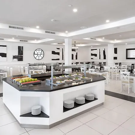 Gran Tagoro Family&fun 5* Playa Blanca (Lanzarote)