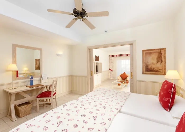 Gran Castillo Tagoro Family & Fun 5* Playa Blanca (Lanzarote)