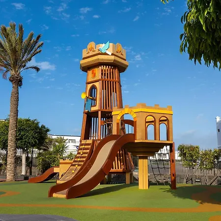Θέρετρο Gran Castillo Tagoro Family & Fun 5*